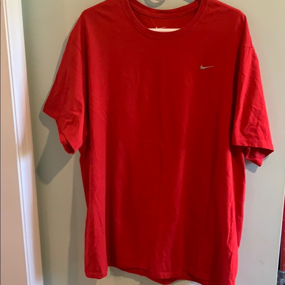 Nike dri-fit tshirt